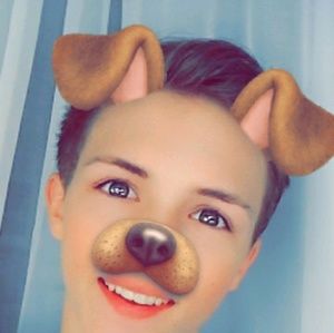 Meet your Posher, Alex